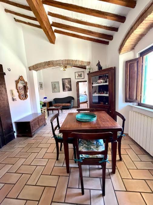 Terrazzini Corner *